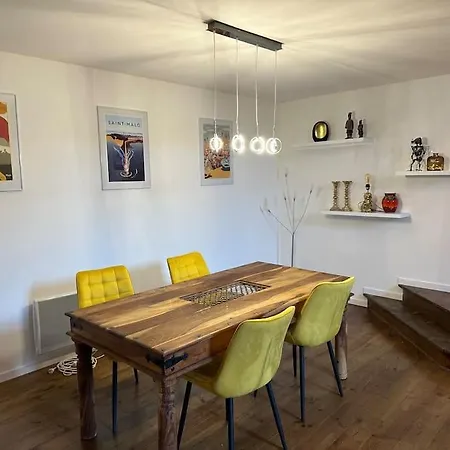 Holiday home In *
